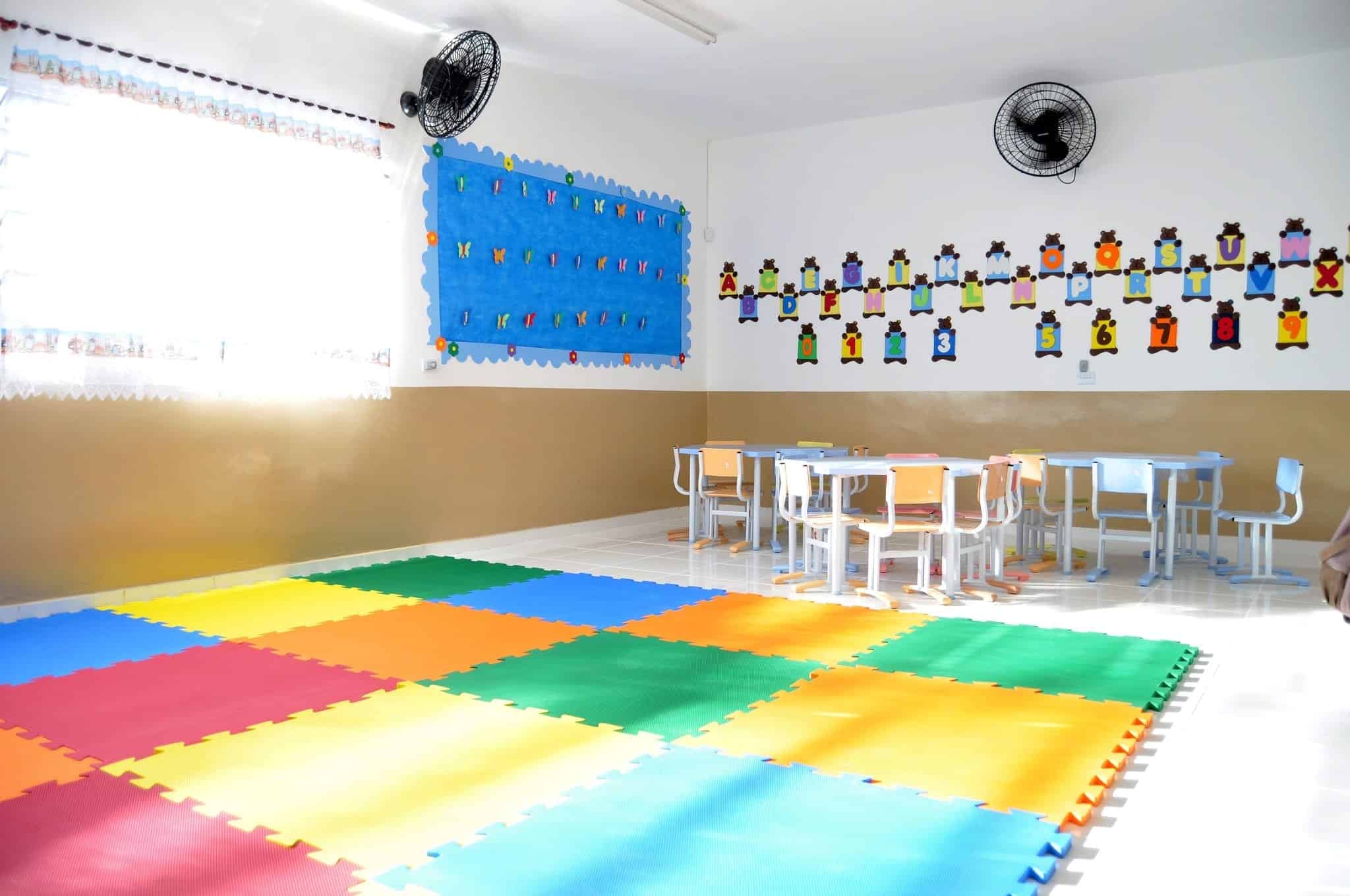 Agencement creche peinture